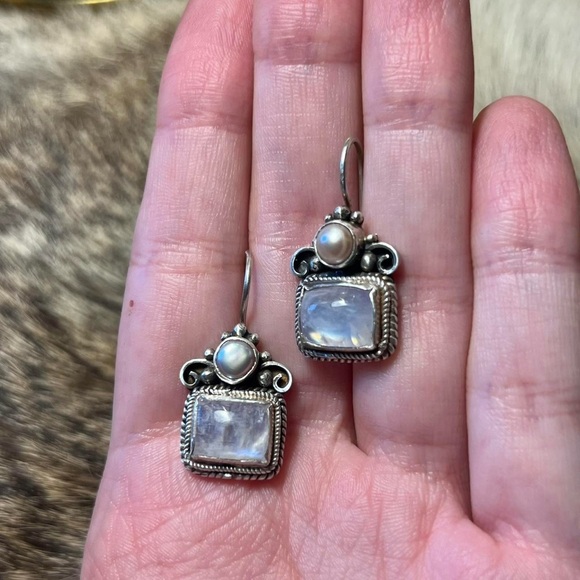 Jewelry - Sterling silver Byzantine style pearl and moonstone earrings